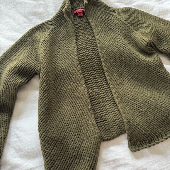 Sundance Olive Green Women's Sweater - Picture 4 of 5